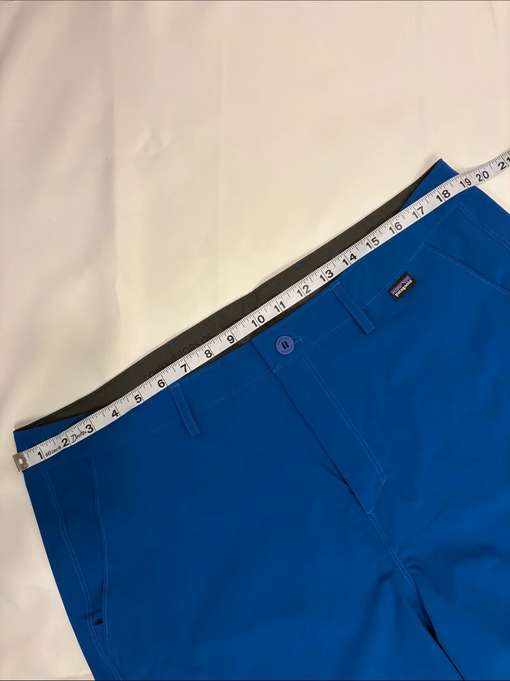 PATAGONIA MENS HYDROPEAK HYBRID WALK SHORTS!